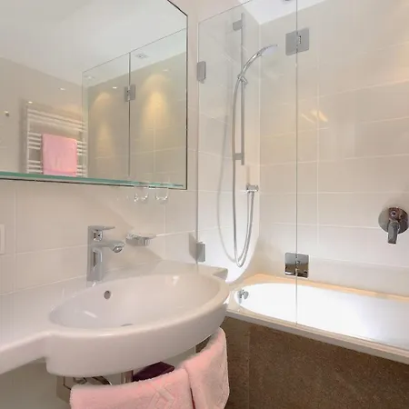 Bed & Breakfast Garni Concordia 3*