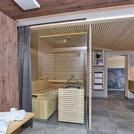 Garni Concordia فندق مبيت وإفطار