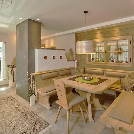 Bed and Breakfast Garni Concordia 3*