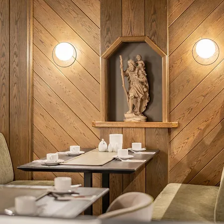 Garni Concordia Oda ve Kahvaltı 3*